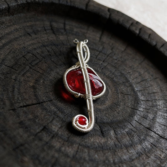 Red Mantra Clef