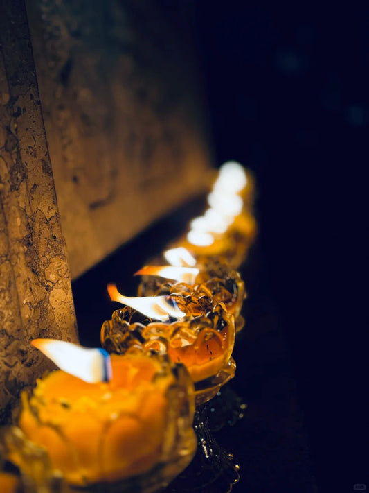 Butsudan Meaning | Discover the Mystery of Butter Lamp Blessings