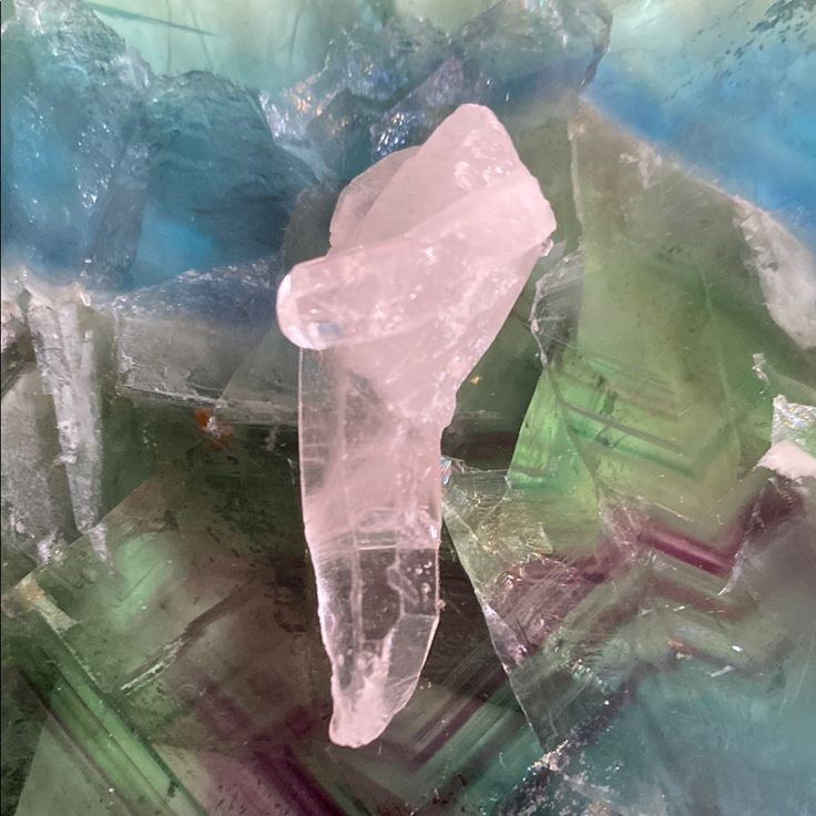 Guide to Chakra Necklace Choices: Calm Energy, Clear Focus, and Master‑Blessed Power