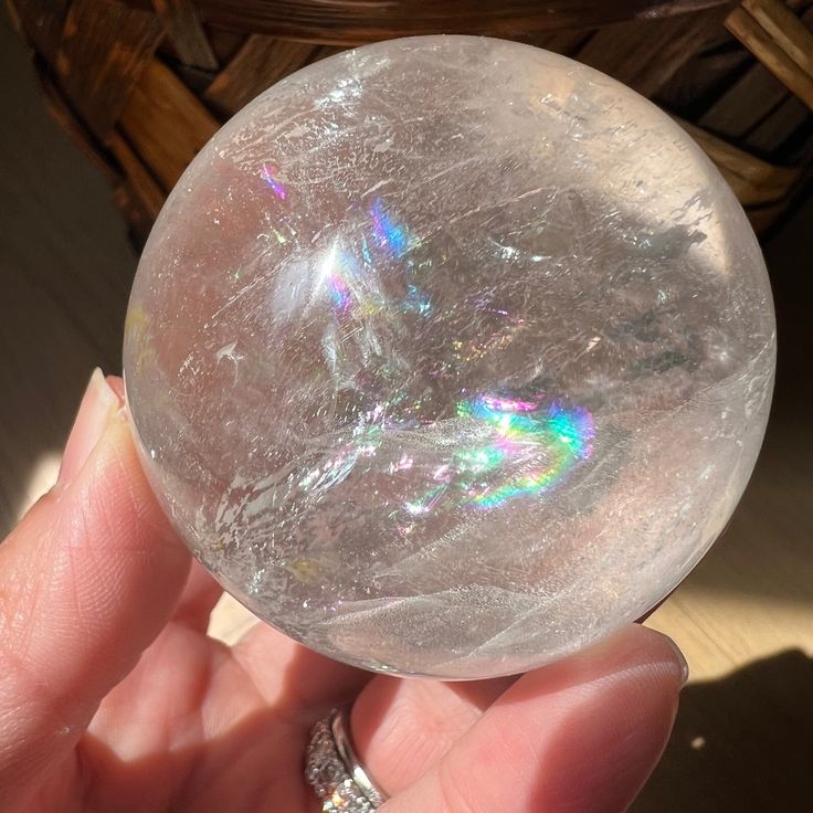 Guide to rough quartz for daily clarity with Tibetan‑consecrated focus