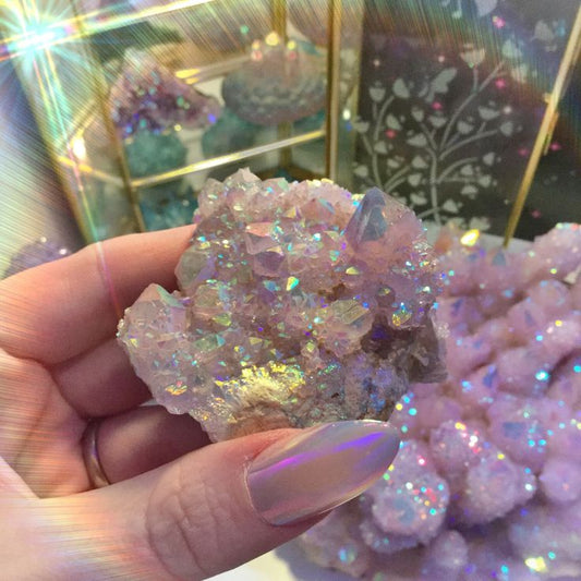 Guide to Gemstone Name: Choosing, Using, and Tibetan Blessing Benefits