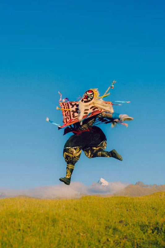 Guide to Names for Gems and Their Daily Uses with Master Blessings