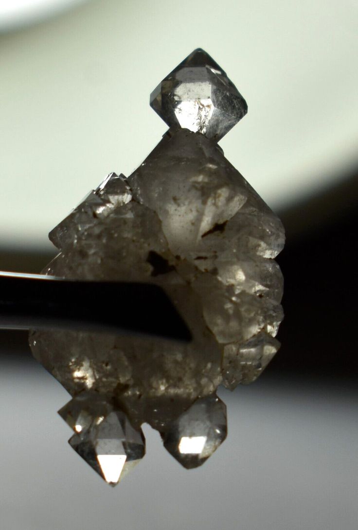 Guide to Crystal Necklace: Daily Style, Steady Calm, Master-Blessed Power