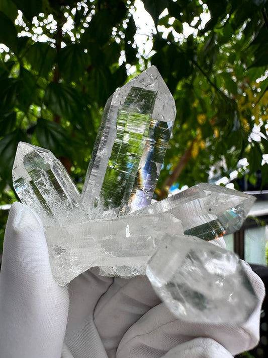 How to Cleansing Crystals the Smart Way: Intent, Ritual, Grids, and Daily Flow