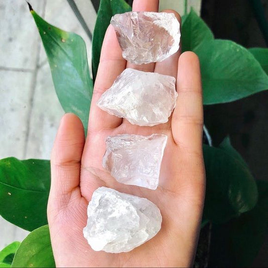 Healing Crystal Necklace Guide: Principles, Practice, Pitfalls, and FAQs