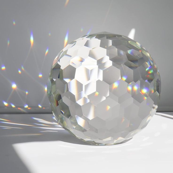 Guide to Crystals with Energy: Practical Rituals, Master Blessings, Everyday Flow