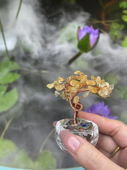 Guide to crystal necklace: a clear, human‑friendly path to Tibetan‑blessed wearables—why consecration matters, how to choose by intention, and practical routines that make results easy to feel