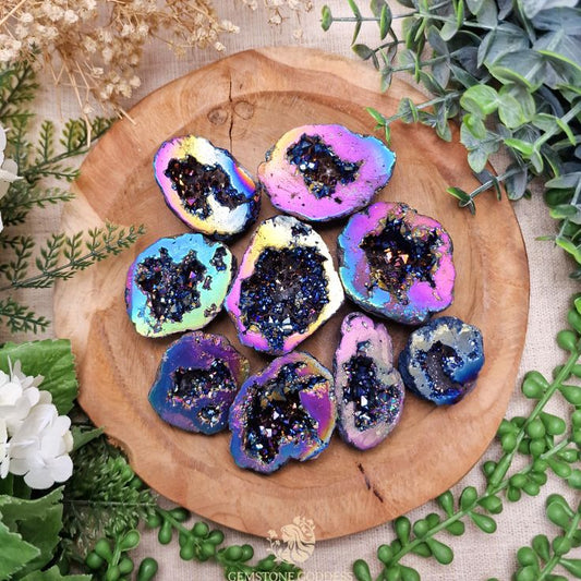 Guide to Crystal Identification for Beginners: Simple Tests, Stories, and Master‑Blessed Value