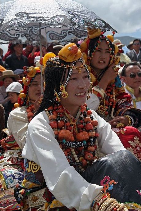 Guide to Crystals and Their Names: Meanings, Daily Rituals, and Tibetan Blessings