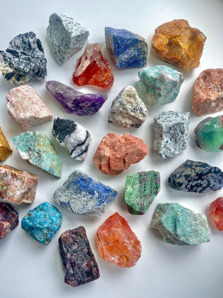 Guide to Crystal Jewelry Near Me for Instant Calm and Master-Blessed Power