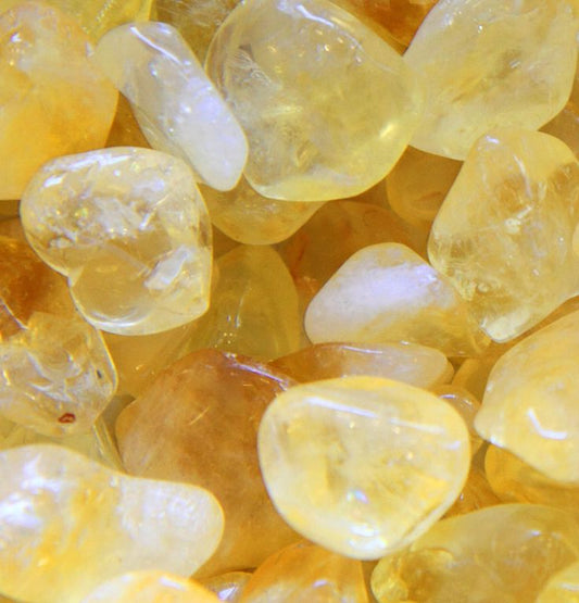 Guide to crystals for new beginnings with Tibetan‑consecrated focus
