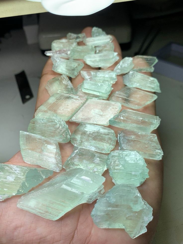 Guide to Spiritual Gifts in the Bible: Everyday Service, Sacred Tools, and Master‑Blessed Crystal Focus